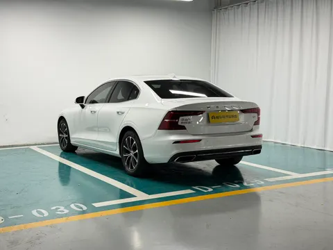 Volvo S60