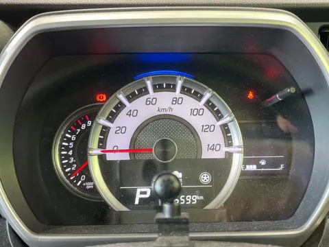 Suzuki Spacia Custom