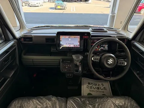 Suzuki Spacia Gear