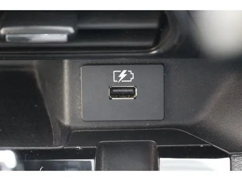 Mitsubishi eK X