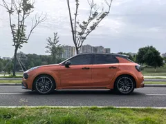 Lynk & Co Lynk & Co 02