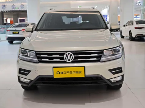 Volkswagen Tiguan L
