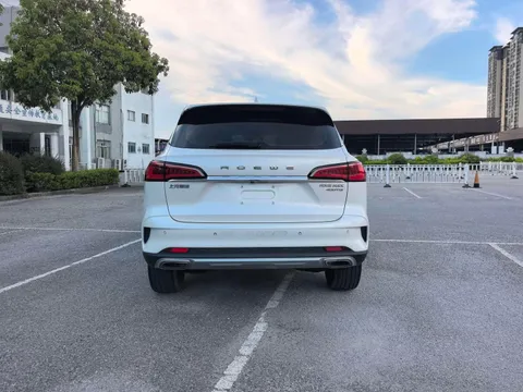 Roewe RX5