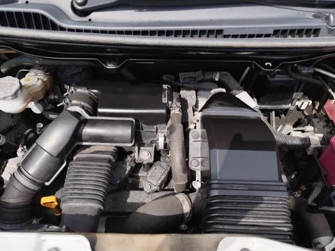 Suzuki Wagon R Stingray