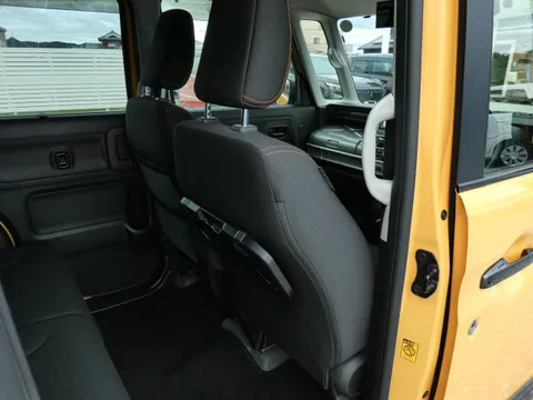 Suzuki Spacia Gear