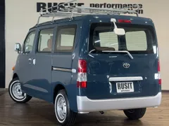 Toyota TownAce Van