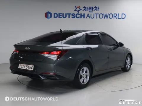 Hyundai Elantra (Avante)
