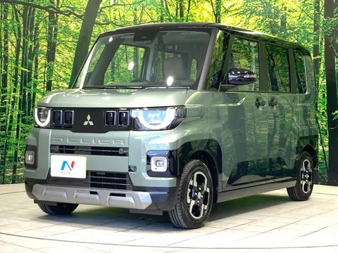 Mitsubishi Delica Mini