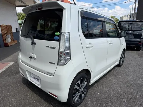 Suzuki Wagon R Stingray