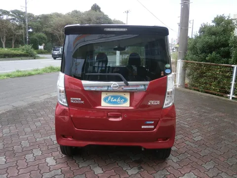 Nissan Dayz Roox
