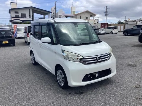 Nissan Dayz Roox