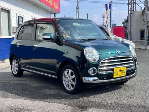Daihatsu Mira Gino