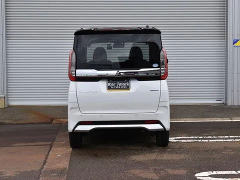 Mitsubishi eK X Space