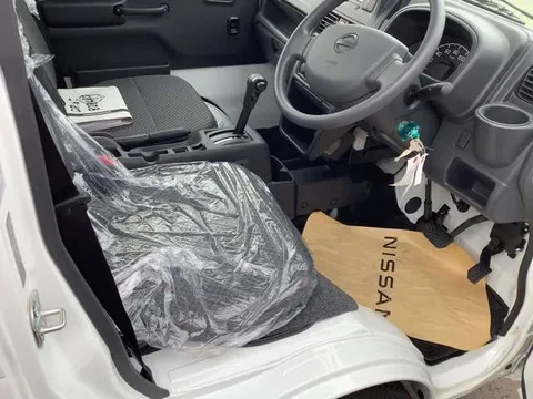 Nissan Clipper Truck