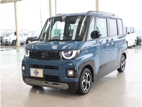 Mitsubishi Delica Mini