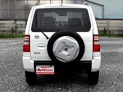 Nissan KIX