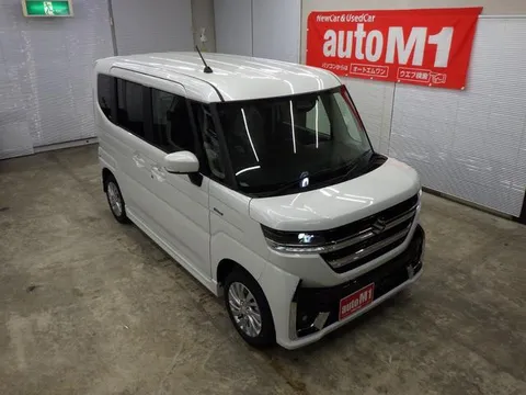 Suzuki Spacia Custom