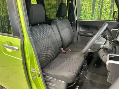 Toyota Pixis Mega