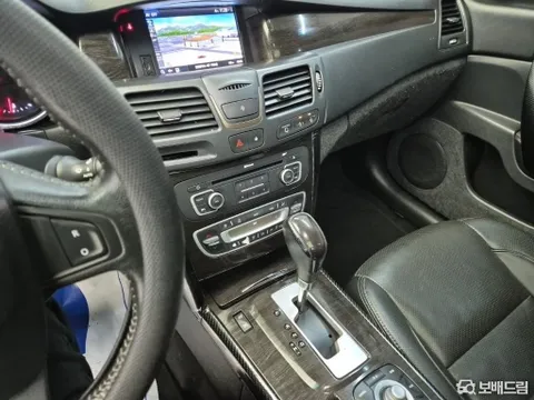 Renault SM5