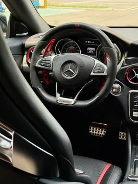 Mercedes-Benz Mercedes-Benz CLA