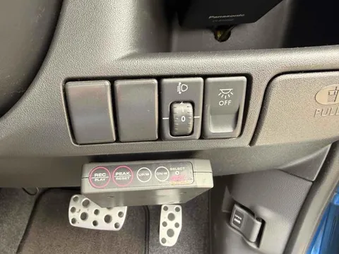 Subaru R2