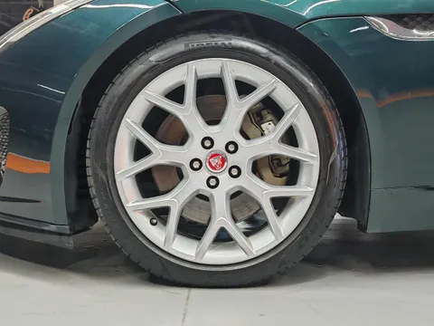 Jaguar F-Type