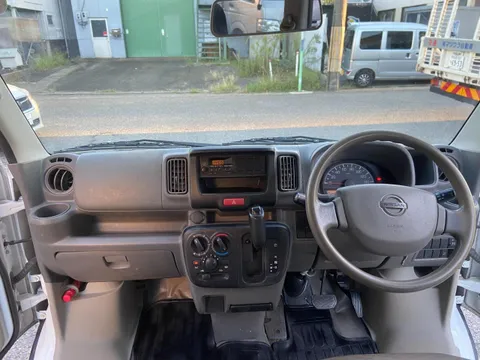 Nissan Clipper