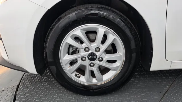 Kia Cerato (K3)