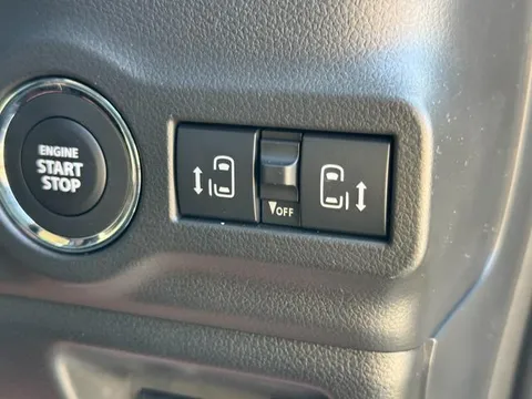 Suzuki Spacia Gear