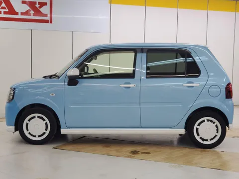Daihatsu Mira Tocot