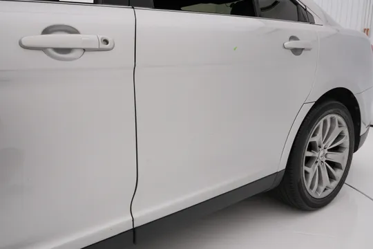 Ford Taurus