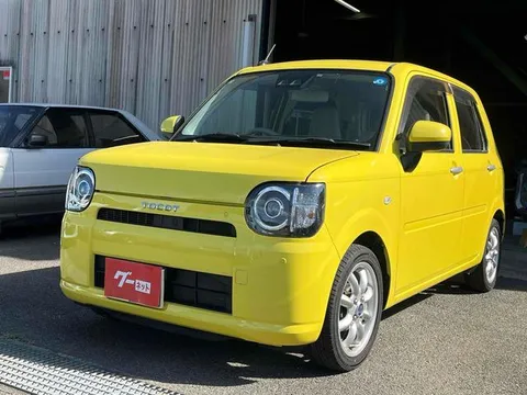 Daihatsu Mira Tocot