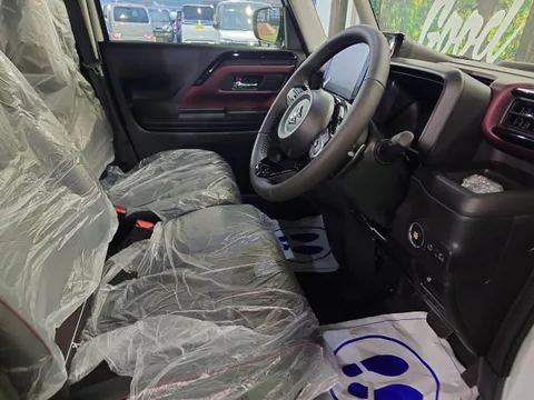 Suzuki Spacia Custom