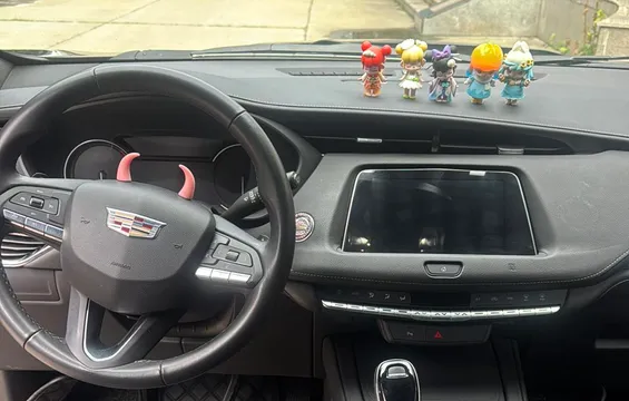 Cadillac XT4