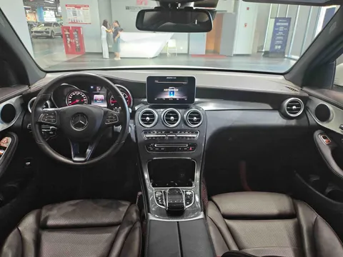 Mercedes-Benz Mercedes-Benz GLC