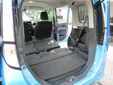 Toyota Tank