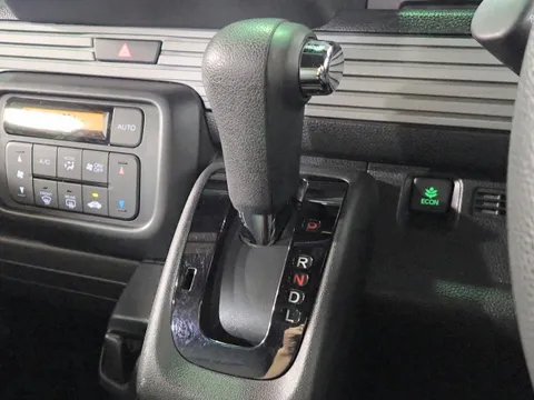 Honda N-VAN Plus Style