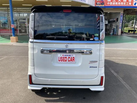 Suzuki Spacia Custom