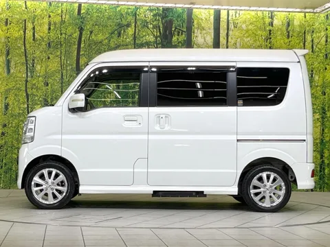 Nissan Clipper Rio