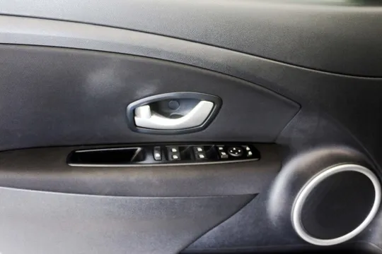 Renault SM3