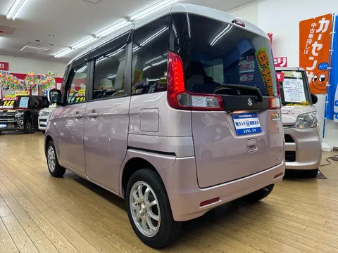 Suzuki Spacia