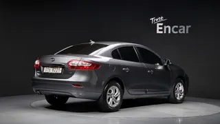 Renault SM3
