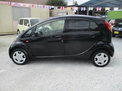 Mitsubishi I
