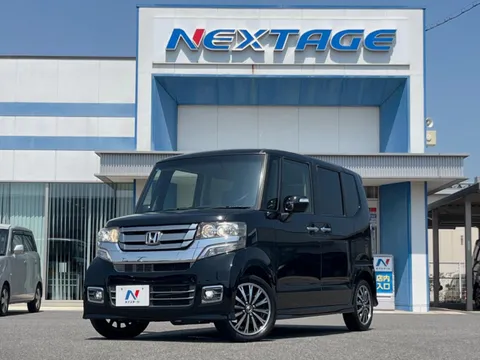 Honda N-BOX Custom