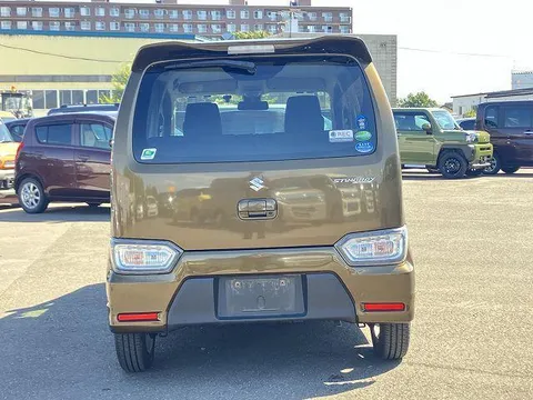 Suzuki Wagon R Stingray