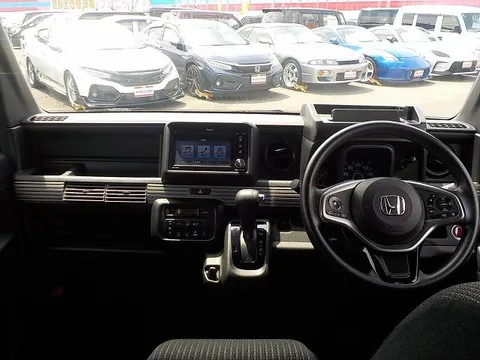 Honda N-VAN Plus Style