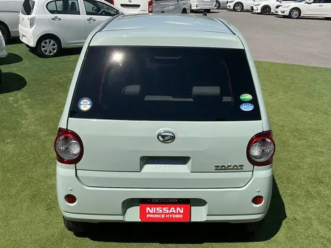 Daihatsu Mira Tocot