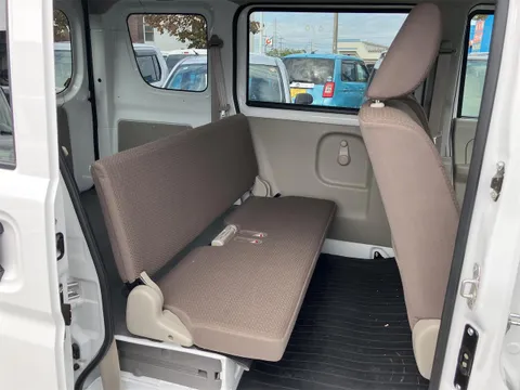 Nissan Clipper
