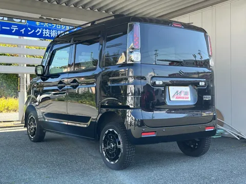 Suzuki Spacia Base