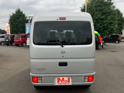 Nissan Clipper